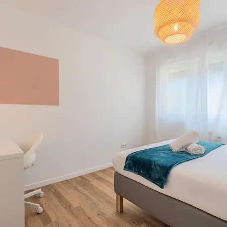 1 Bedroom Near Tram, Chr + Parking شقة *